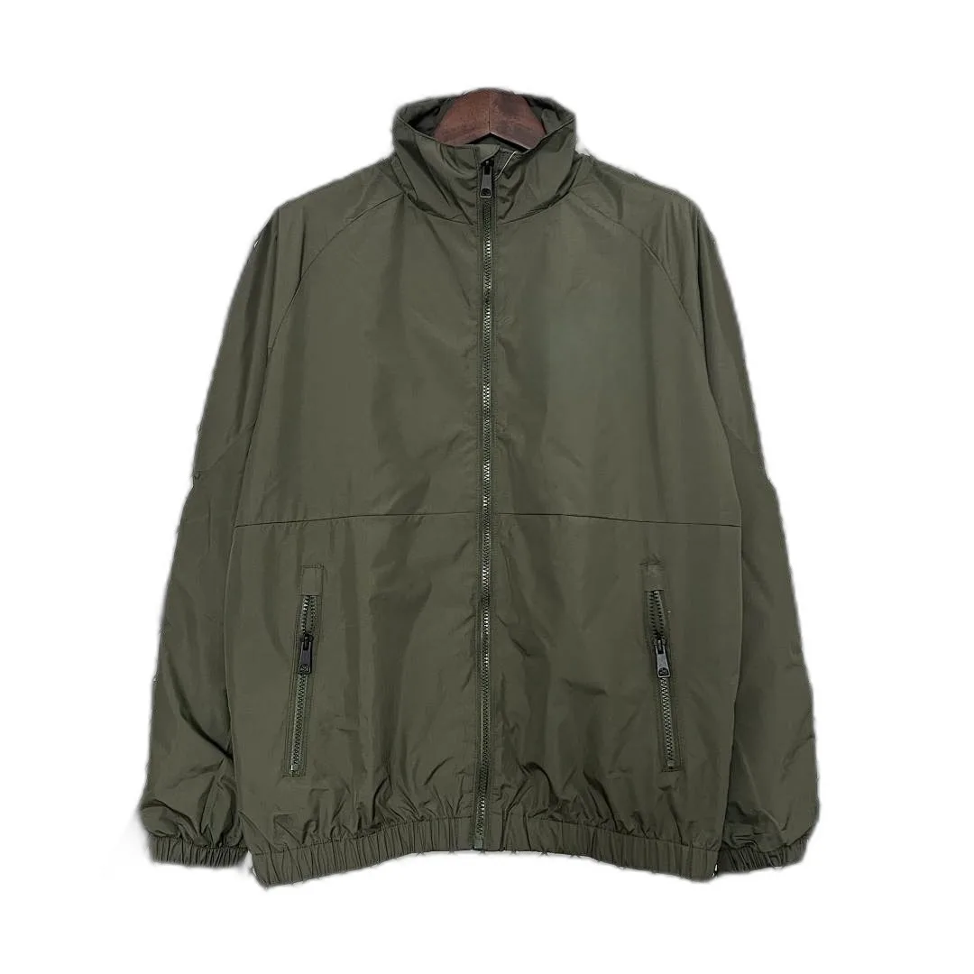 Cortavientos con Capucha - Verde Militar