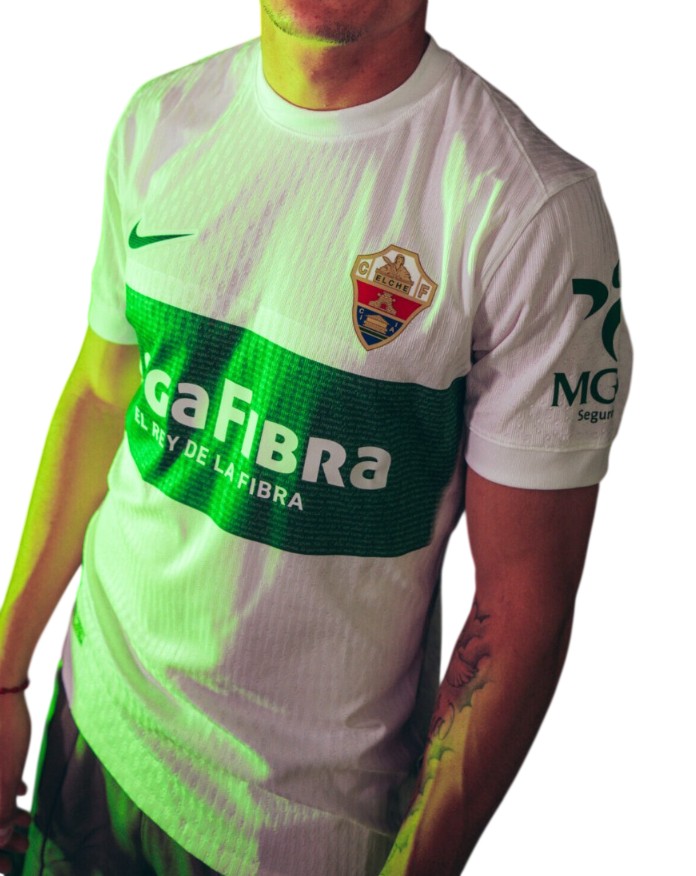 Elche 26/27 Local