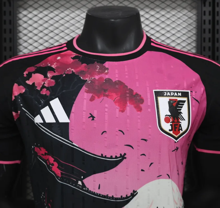Camiseta Japón 2023/24 - Edición Especial Cerezo y Fuji — vista 3