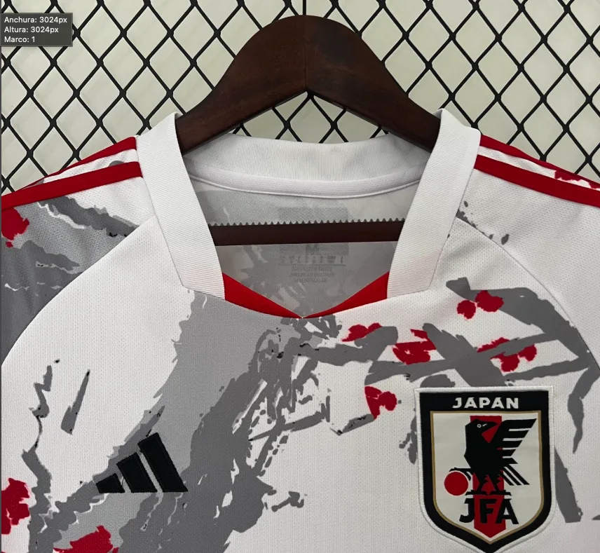 Camiseta Japón 2023/24 - Edición Especial Cerezo Blanco — vista 3