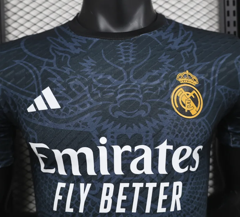 Camiseta Real Madrid 2023/24 - Edición Especial Dragón Gris — vista 3
