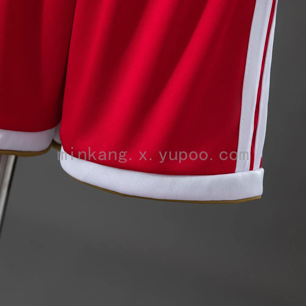 Bayern München 2026/27 - Conjunto Niño Local — vista 8