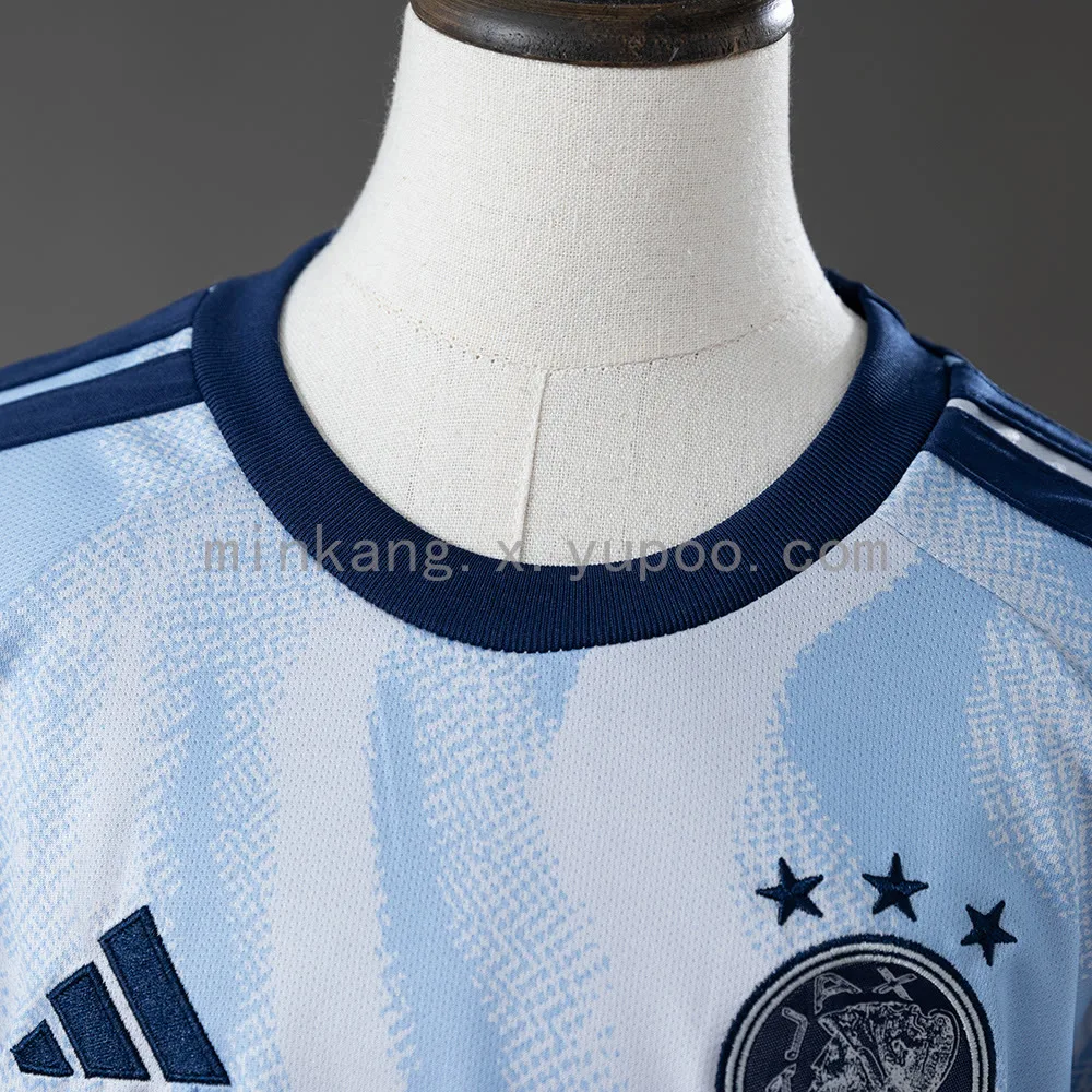 Ajax 2026/27 - Conjunto Niño Tercera — vista 9