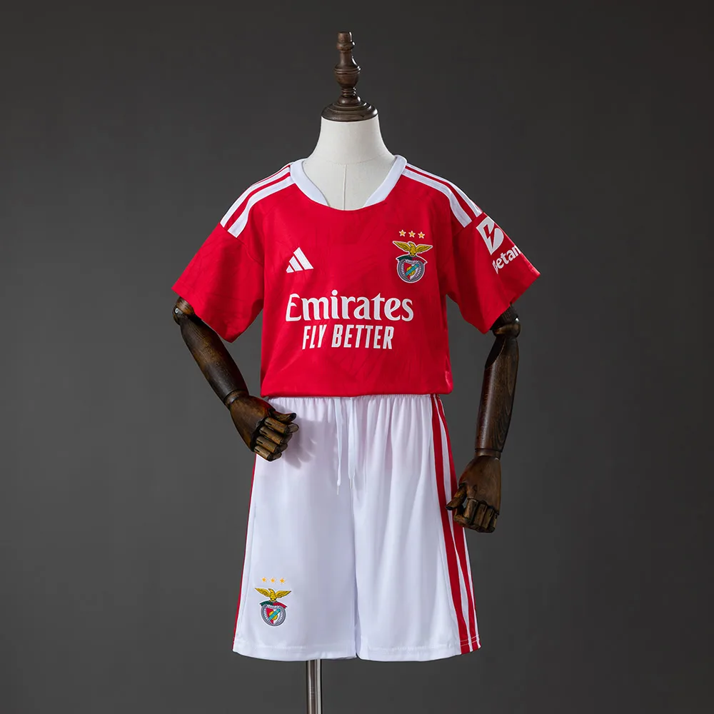 Benfica 2026/27 - Conjunto Niño Local