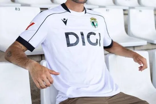 Camiseta Burgos CF 2026/27 - Local — vista 3