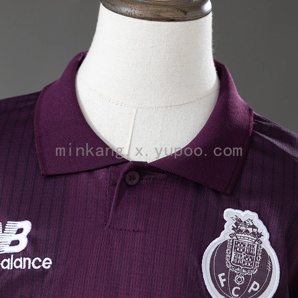 Porto 2026/27 - Conjunto Niño Visitante — vista 4
