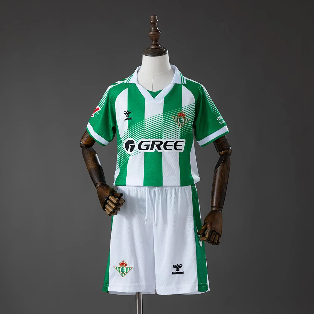 Real Betis 2026/27 - Conjunto Niño Local — vista 3