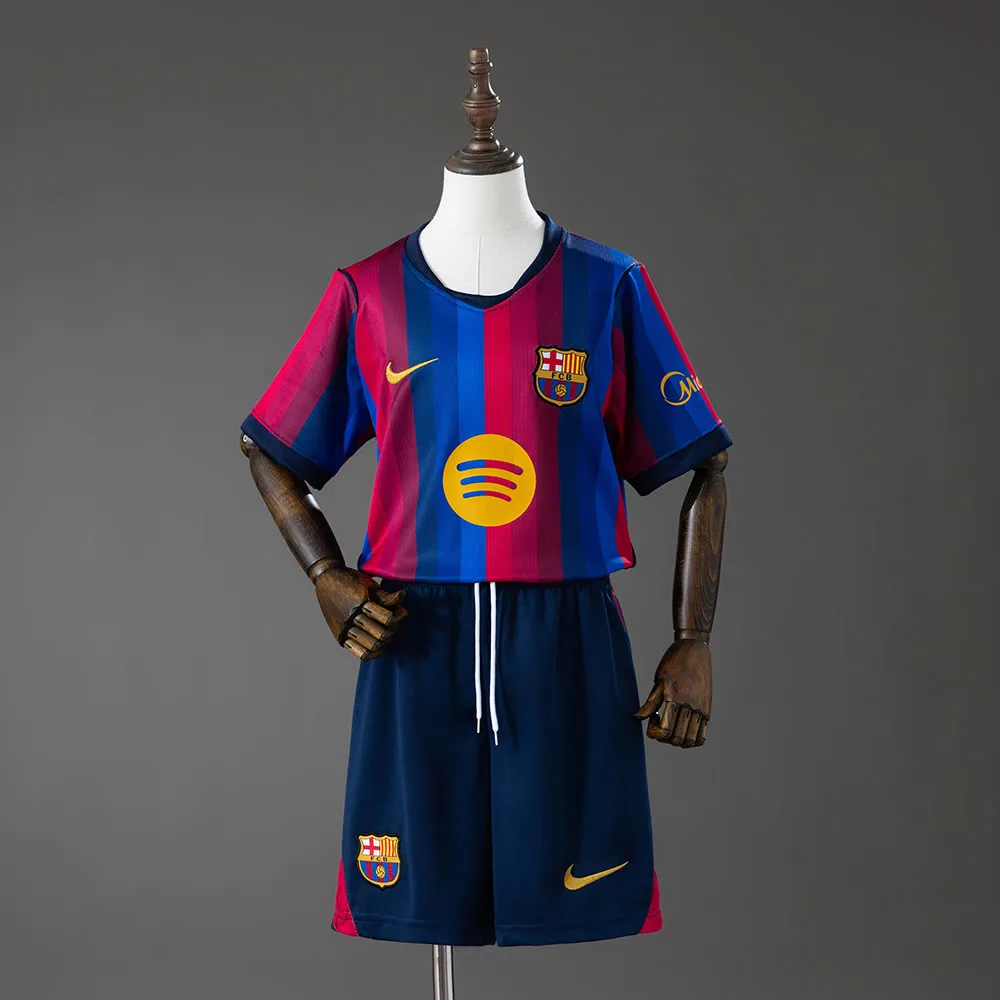 Barcelona 2026/27 - Conjunto Niño Local