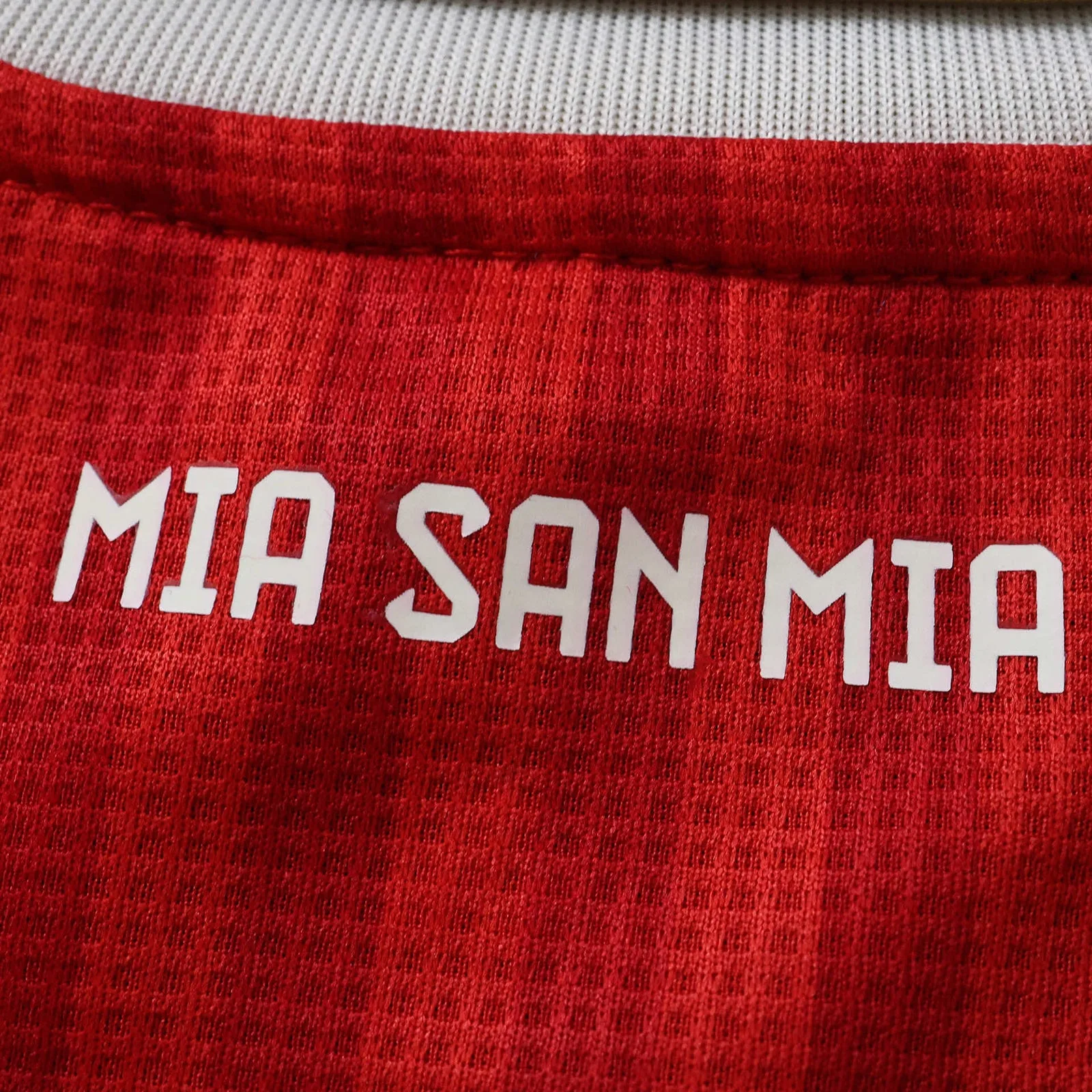 Camiseta Bayern München 2026/27 - Local — vista 7