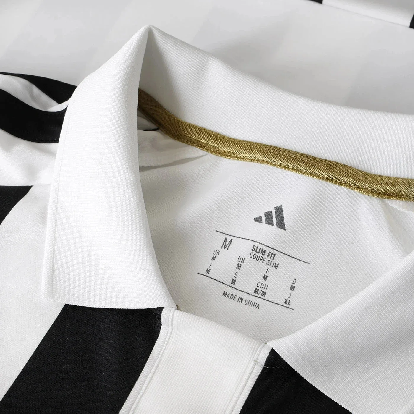 Camiseta Juventus 2026/27 - Local — vista 8