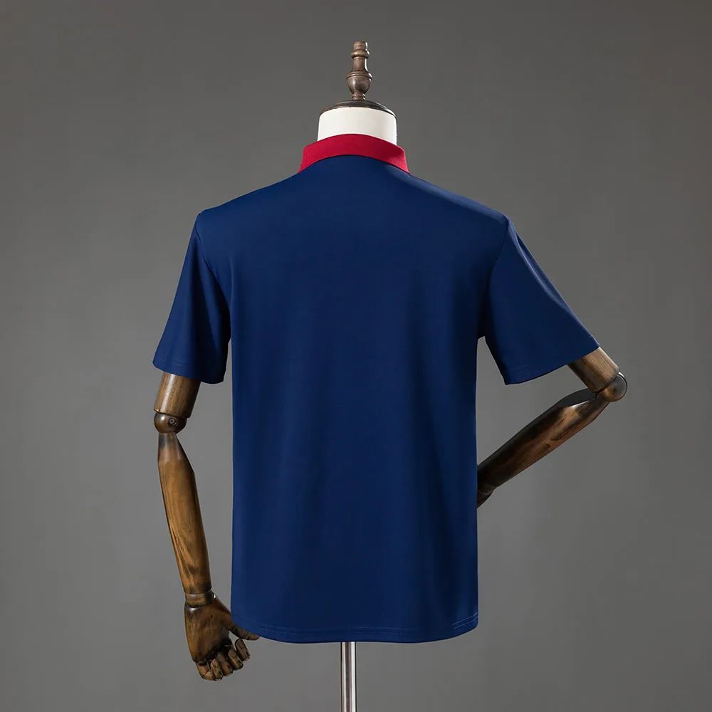 España 2026 Campeones 2 Estrellas - Polo Azul — vista 3
