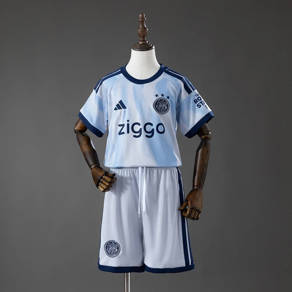 Ajax 2026/27 - Conjunto Niño Tercera — vista 3